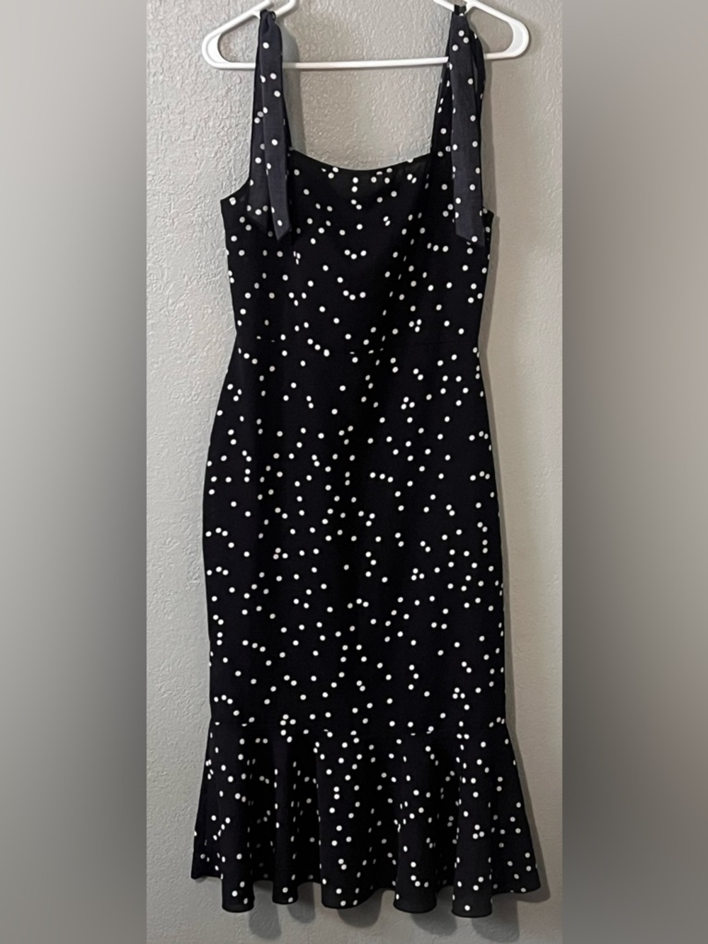 “SOLD!!!!’ SHEIN Black & White Polka Dot Midi Dress w/ Back zipper